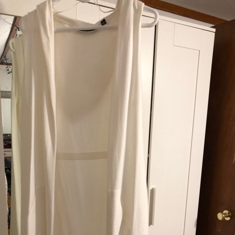 Sleeveless Sweater